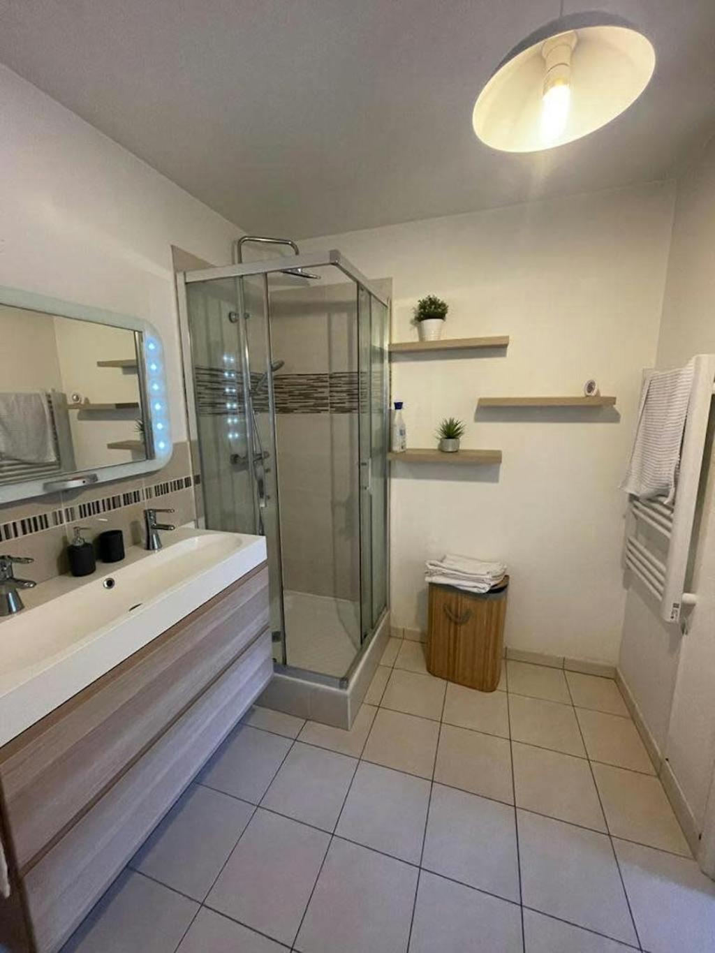 Appart The Good Stay Disneyland Montévrain Buitenkant foto